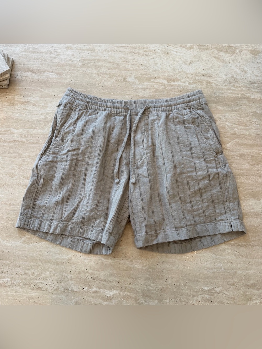 Abercrombie & Fitch Men’s Textured Pull On Drawstring Shorts